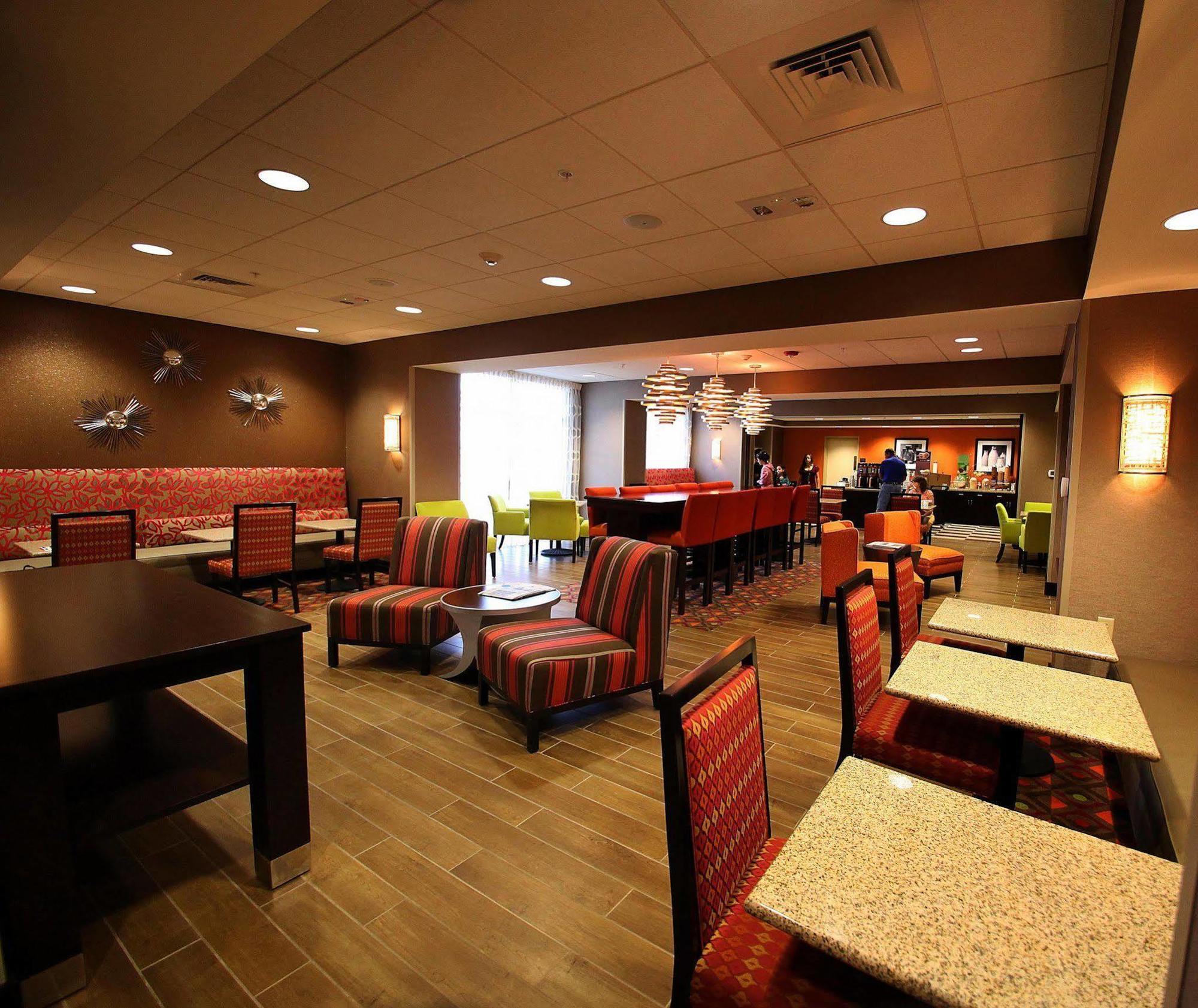 Hampton Inn Texarkana Exterior photo